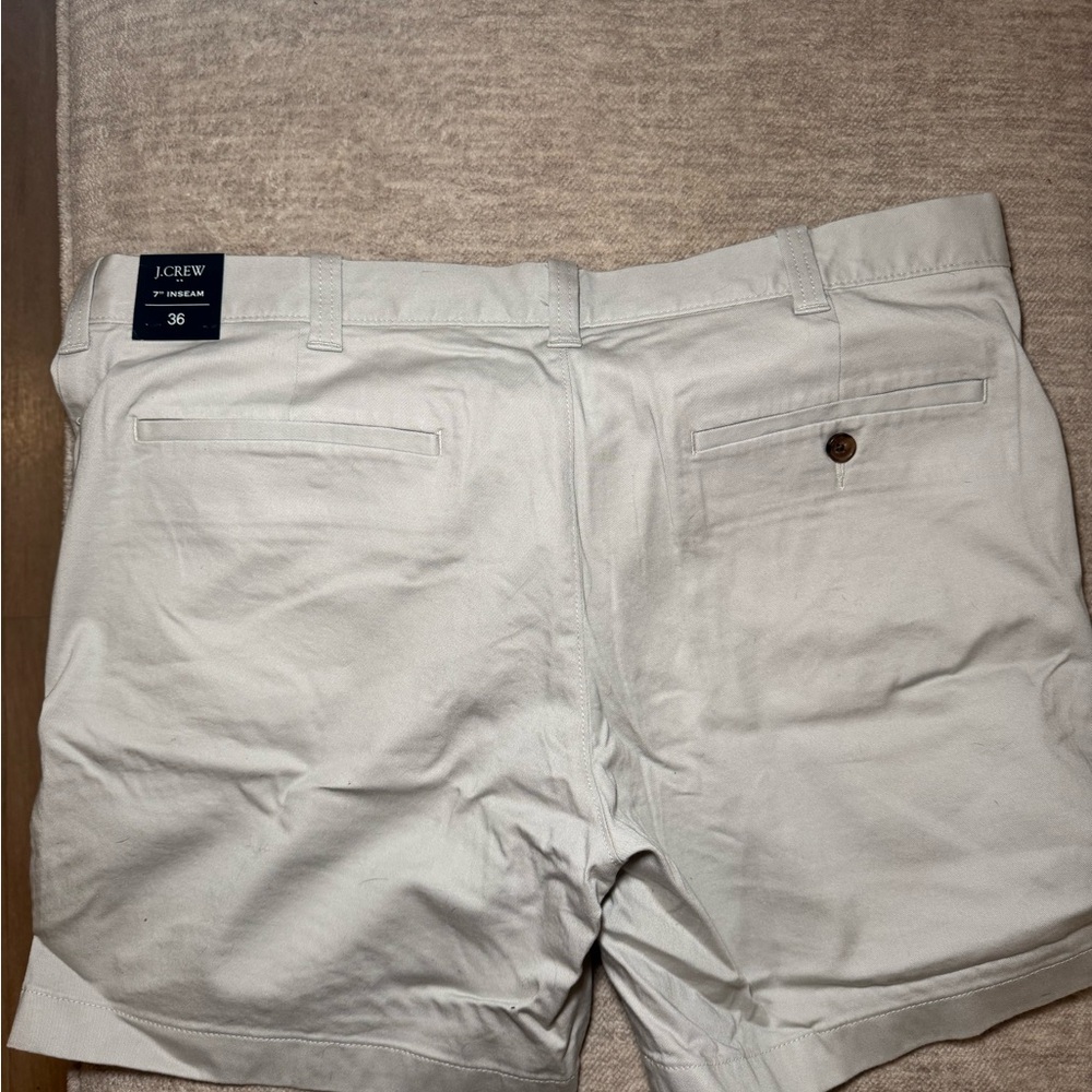 J. Crew Men's Cream Flat Front Shorts